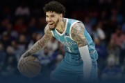 江南在线-黄蜂力克残阵尼克斯，克尼佩尔14+6+5三球19+7+6，能否打进季后赛|鲍尔|迈尔斯-麦克布莱德|夏洛特黄蜂队|尼克-理查兹|纽约尼克斯队_新浪体育_新浪新闻